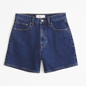 Abercrombie Dad Short NWT Dark 31